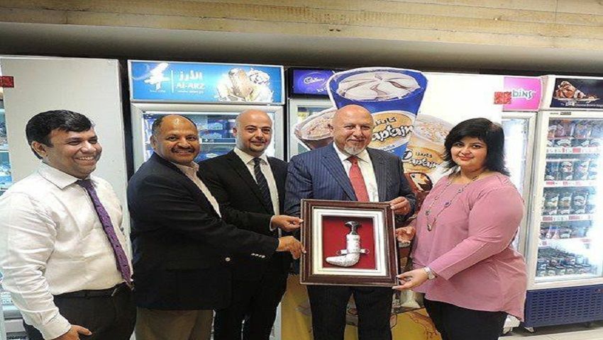 Guests at the SPAR Oman launch with Al-Arz products